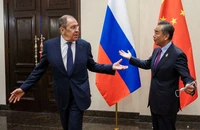 Ông Lavrov kêu gọi Trung Quốc tăng cường hợp tác đối phó Mỹ