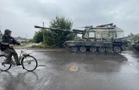 Ukraine nói vừa phát hiện mộ tập thể chôn 440 người ở Kharkiv 