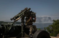 Nga đã cải thiện chiến thuật trong cuộc chiến ở Ukraine ra sao?