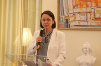 'Đi nghỉ ư? Hãy đến Pháp'