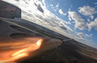 VIDEO: Cường kích Su-25 của Nga dội 'mưa' rocket vào mục tiêu Ukraine