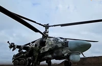 VIDEO: 'Cá sấu' Ka-52 Nga khai hỏa vào Ukraine ở độ cao cực thấp