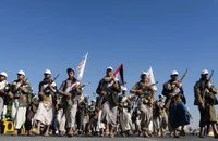 Báo Mỹ: Tàu gián điệp Iran giúp Houthis tấn công tàu hàng trên Biển Đỏ 