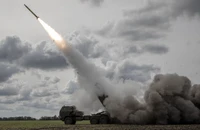 NATO ‘bật đèn xanh’ cho Ukraine dùng vũ khí đánh sang Nga: Moscow yêu cầu HĐBA họp khẩn; Ông Putin nêu cách thức đáp trả