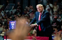 Ông Trump, ông Vance lên tiếng ngay sau khi ông Biden dừng tranh cử