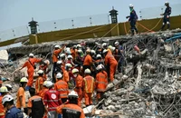 Chính quyền Myanmar ngừng bắn để cứu hộ động đất; Thái Lan tìm thấy 14 thi thể