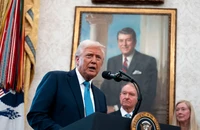 Tuần trăng mật nhiệm kỳ 2 của Tổng thống Trump đã kết thúc?