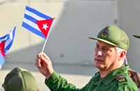 Trung Quốc lên tiếng về vụ Mỹ siết trừng phạt Cuba
