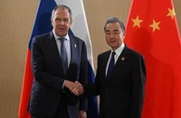 Ngoại trưởng Nga Sergey Lavrov (trái) và Bộ trưởng Ngoại giao Trung Quốc Vương Nghị. Ảnh: SPUTNIK