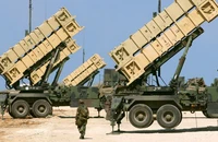Các khẩu đội Patriot được triển khai trên bãi biển Jaffa gần Tel Aviv (Israel) hồi tháng 3-2003. Ảnh: GETTY IMAGES