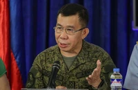 Philippines, Trung Quốc tranh cãi liên quan bãi Cỏ Mây
