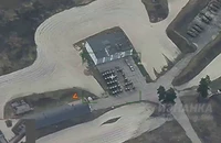 VIDEO: 30 lựu pháo Ukraine bị phá huỷ trong 1 đòn không kích của Nga