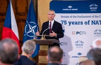 Tổng thư ký NATO tiếp tục giục cho Ukraine dùng vũ khí phương Tây đánh sang Nga