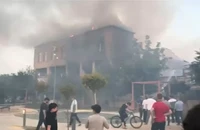 VIDEO: Giáo đường Do Thái và nhà thờ Chính thống giáo ở Nga bị tấn công, nhiều thương vong