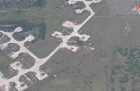 VIDEO: Tên lửa Iskander Nga tấn công sân bay, phá huỷ tiêm kích MiG-29 của Ukraine