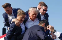 Ông Obama, ông Clinton lên tiếng vụ ông Trump bị bắn