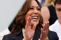 Thăm dò bầu cử Mỹ: Phó Tổng thống Harris dẫn trước ông Trump