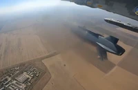Ukraine lần đầu đăng video Su-24 phóng tên lửa Storm Shadow