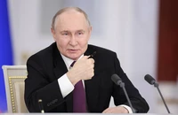 Đề xuất ngừng bắn tại Ukraine nóng loạt phản ứng cực căng từ bộ ba Putin-Trump-Zelensky 