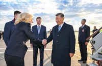 VIDEO: Ông Tập Cận Bình tới Moscow, được tiêm kích Nga hộ tống