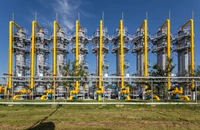 Chiến sự Nga-Ukraine 10-10: Hai bên đánh rát 'huyết mạch' năng lượng nhau; Ông Putin nói về nguyên nhân khiến máy bay Azerbaijan rơi năm 2024
