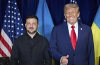 Sắp có thượng đỉnh Trump-Zelensky tại Florida; Nga-Mỹ điện đàm