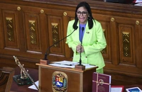 Tổng thống lâm thời Venezuela cải tổ nội các