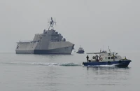 Tàu chiến Mỹ USS Cincinnati cập cảng Căn cứ Hải quân Ream của Campuchia