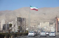 Reuters: Iran sắp mua tên lửa hành trình chống hạm siêu thanh của Trung Quốc