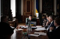 Ông Zelensky nói muốn gặp ông Putin, dự báo về đàm phán ba bên Nga-Mỹ-Ukraine tiếp theo