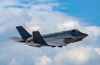 Trận không chiến lịch sử giữa F-35 Israel và Yak-130 Iran