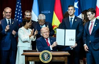Ông Trump: Chiến sự với Iran sẽ kết thúc rất sớm, sẽ tạm nới trừng phạt dầu
