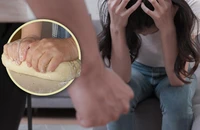Bão phẫn nộ bủa vây quán ăn giăng khẩu hiệu cổ xúy bạo hành phụ nữ