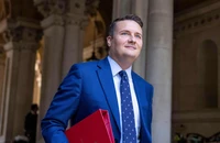 Brexit được khơi lại giữa lúc chính trường Anh chao đảo