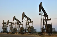 Khủng hoảng dầu mỏ ở eo biển Hormuz bước vào giai đoạn nguy hiểm