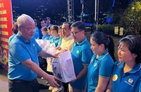 9.500 lao động sắm Tết tại 'Ngày hội công nhân - Phiên chợ nghĩa tình'