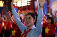 1.000 thanh niên đồng diễn tại Lễ hội Thanh niên TP.HCM chào mừng lễ kỷ niệm 30-4
