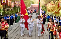 Thanh niên thành phố hướng về cội nguồn trong ngày Lễ Giỗ Tổ Hùng Vương