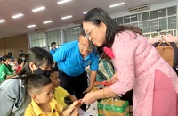 Tập trung chăm lo Tết cho người lao động 