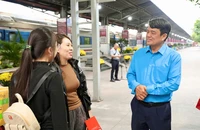 Ấm áp ‘Chuyến tàu Công đoàn’ đưa hàng trăm gia đình công nhân từ TP.HCM về quê đón Tết