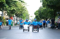 Người khuyết tật Việt Nam: Tỏa sáng bằng nghị lực, đi xa bằng ý chí