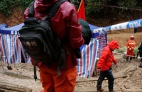 TQ gửi dữ liệu ghi âm buồng lái chiếc máy bay rơi sang nhờ Mỹ phân tích. Ảnh: REUTERS