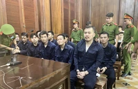 18 bị cáo làm giả hàng ngàn CMND, CCCD, giấy phép lái xe