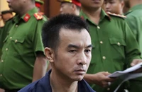 Ông 'trùm' đường dây hút cát lậu tại biển Cồn Ngựa lãnh 18 năm tù