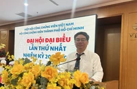 Công chứng viên Nguyễn Văn Hòa được bầu làm chủ tịch Hội Công chứng TP.HCM
