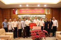 Phó Chủ tịch UBND tỉnh Tây Ninh thăm, chúc Tết Học viện Tư pháp cơ sở TP.HCM