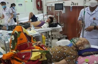 Cứu sống ca ngưng tim ngưng thở trên đường chuyển viện