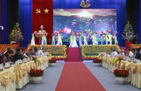 Đoàn đại biểu Campuchia đến thăm, chúc tết tại Long An
