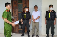 Khởi tố bị can, bắt tạm giam giám đốc Trung tâm dạy nghề Hàng Giang về tội “ nhận hối lộ”