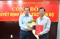 Công bố các quyết định công tác cán bộ
